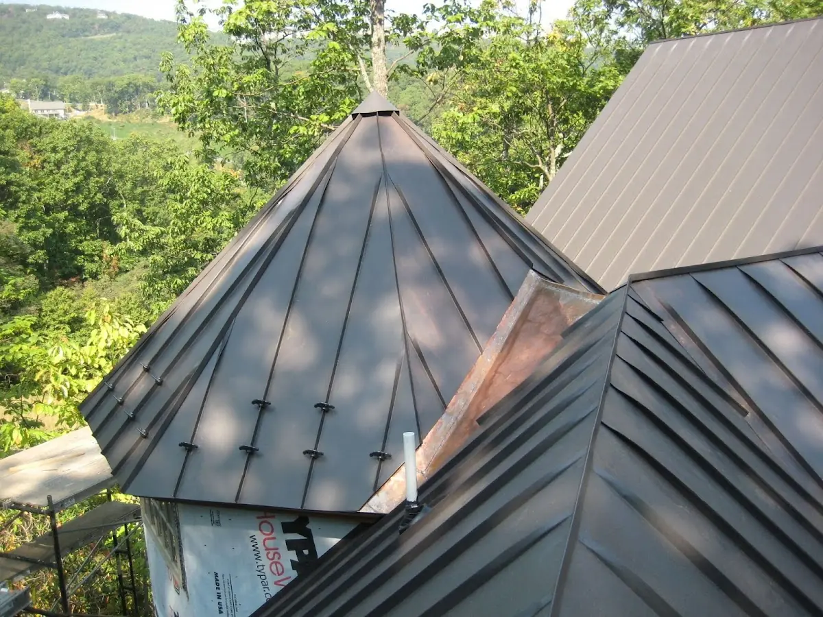 Professional Roof Tarp Installation by Craftsman Roofing in Green Hills Estates